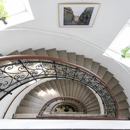 Stilvolle Urbane Auszeit L Lf19 Apartment Wina Bagian luar foto